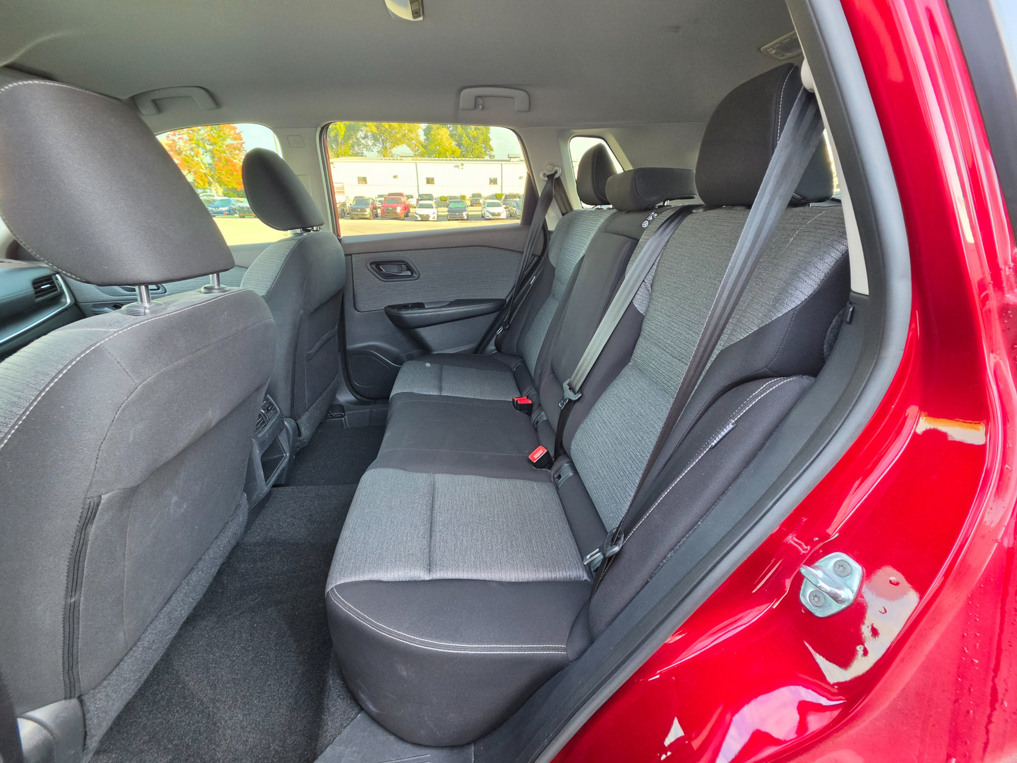Used 2022 Nissan Rogue S AWD/4WD image 13