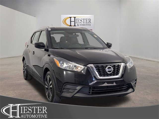 Used 2019 Nissan Kicks SV