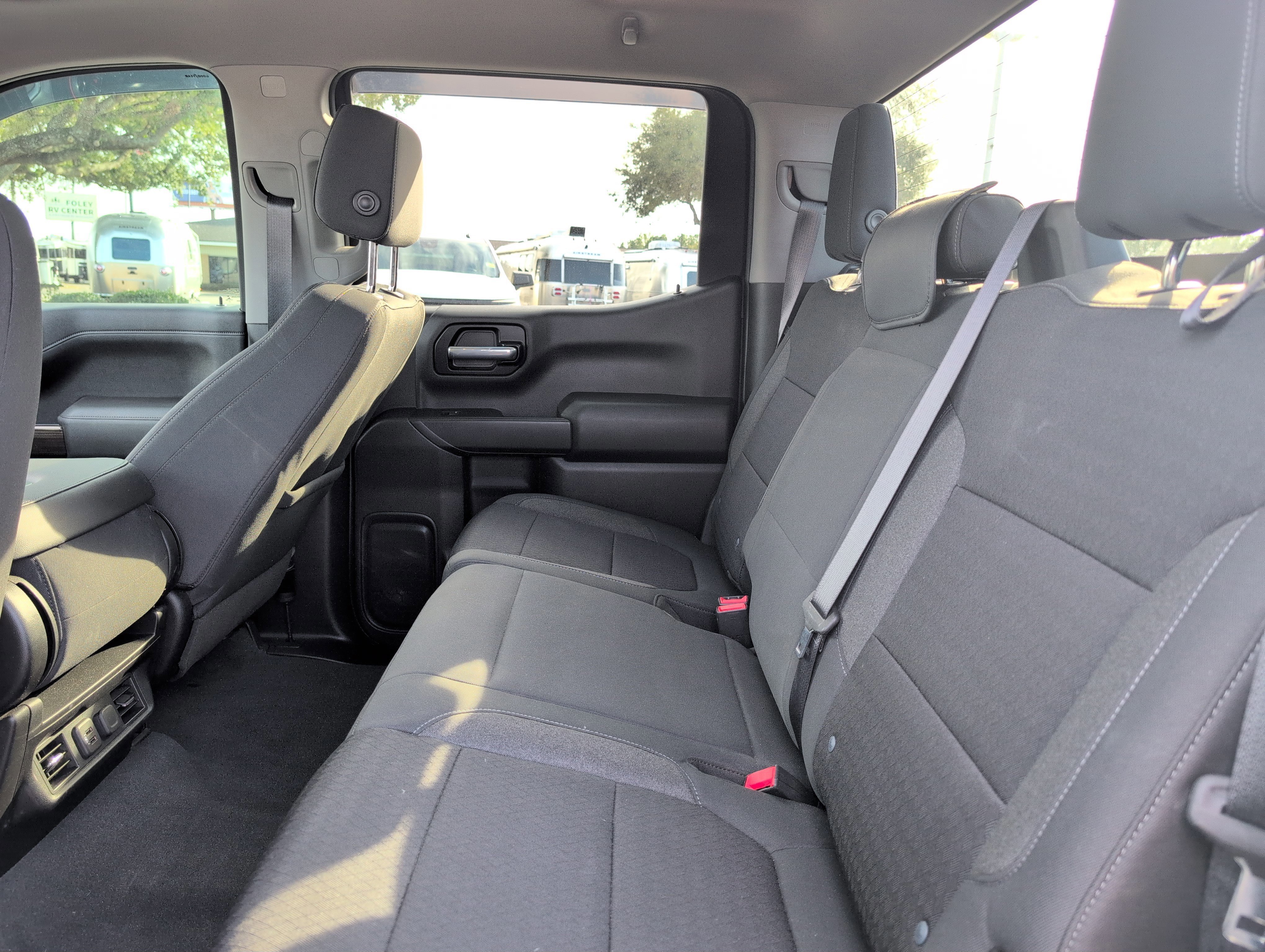 Used 2021 Chevrolet Silverado 1500 LT image 30