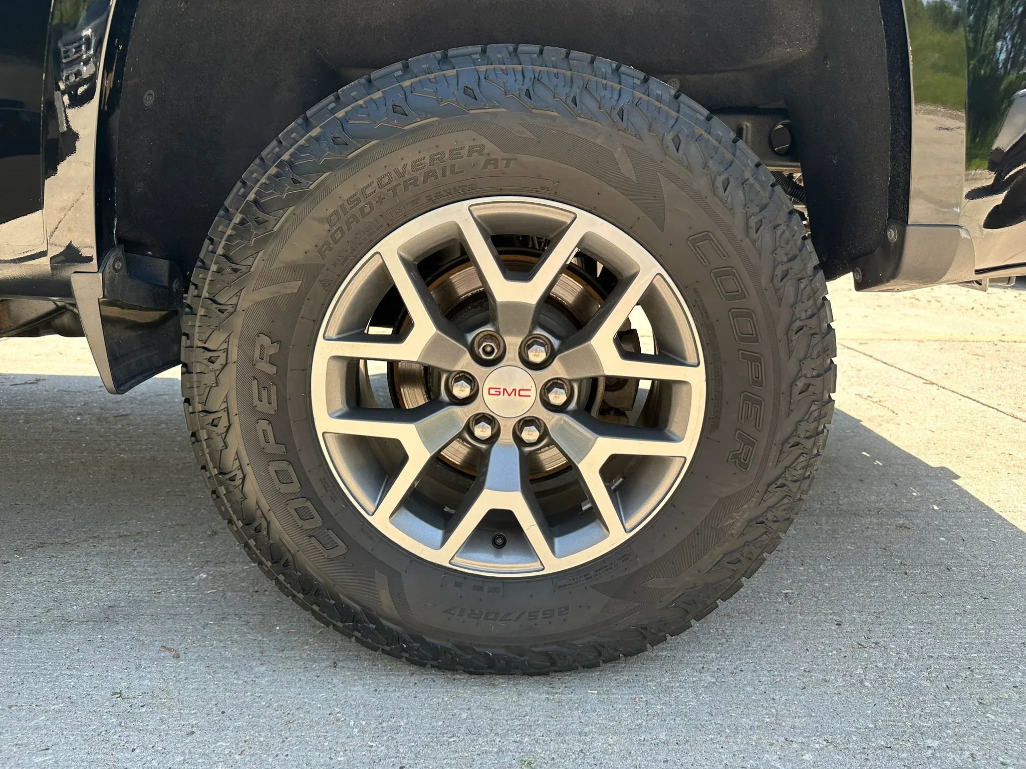 Used 2018 GMC Canyon All Terrain w/ All Terrain X Package AWD/4WD image 13