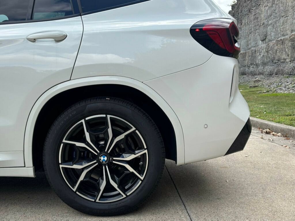 Used 2023 BMW X3 M40i image 38