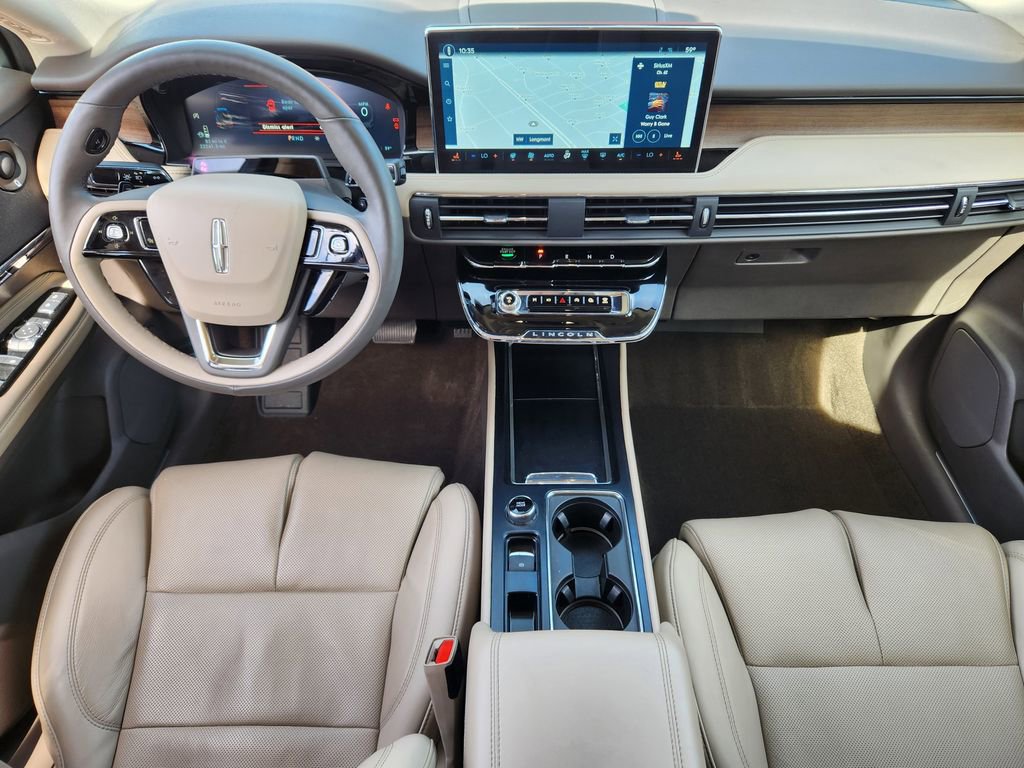 Used 2023 Lincoln Corsair Reserve w/ Equipment Group 202A AWD/4WD image 10