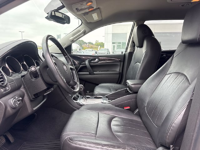 Used 2016 Buick Enclave Leather FWD image 18