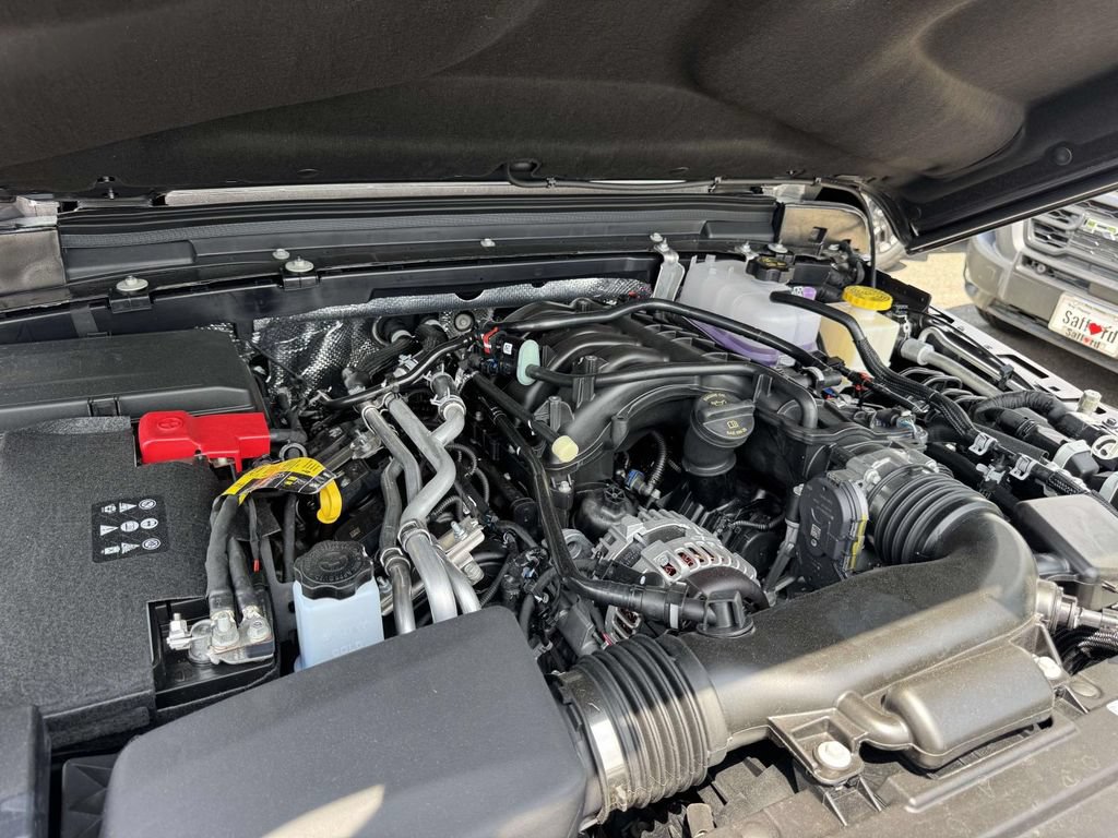 New 2026 Jeep Gladiator Sport AWD/4WD image 12