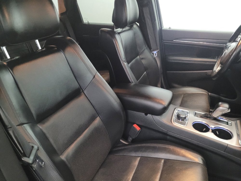 Used 2020 Jeep Grand Cherokee Limited w/ Luxury Group II image 21