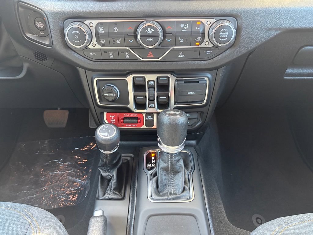 New 2026 Jeep Wrangler Unlimited Sport AWD/4WD image 32