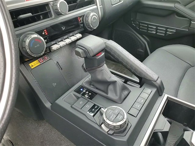 Certified 2025 Toyota 4Runner TRD Off-Road Premium image 18