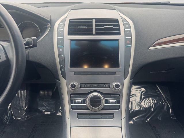 Used 2019 Lincoln MKZ Reserve image 11
