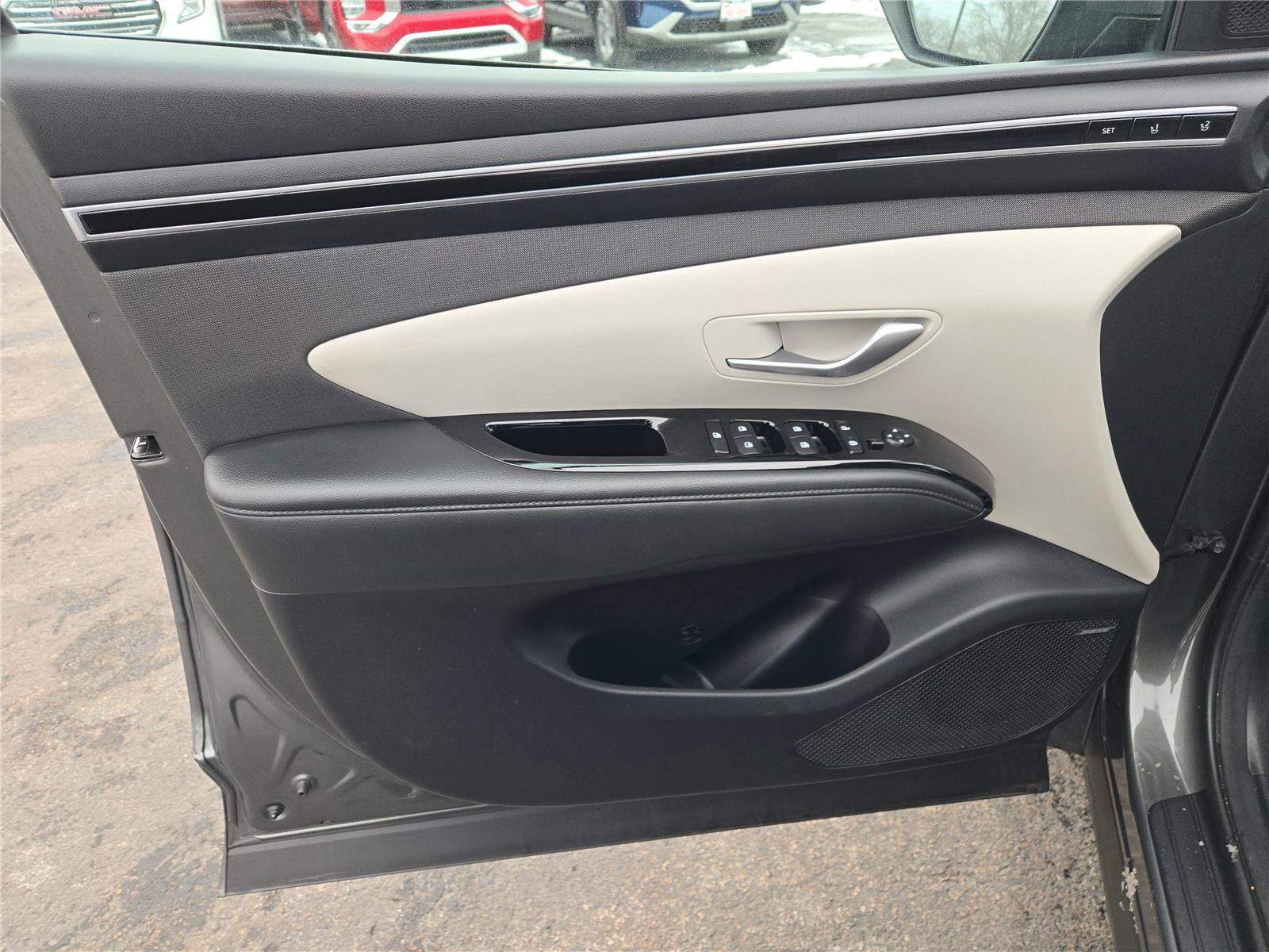 Used 2024 Hyundai Tucson Limited image 22