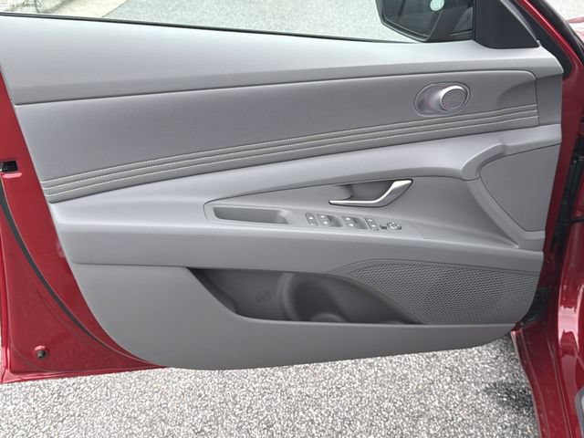 New 2026 Hyundai Elantra Sport FWD image 10