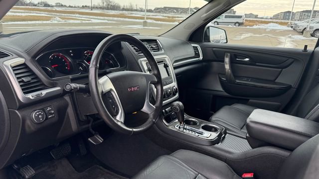 Used 2017 GMC Acadia Limited SLT image 19