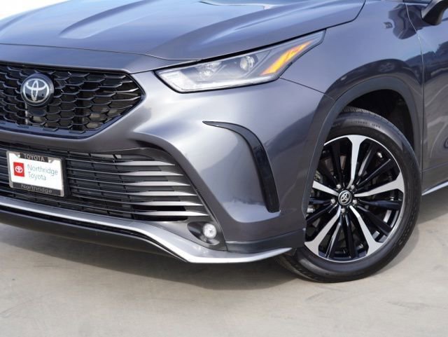 Certified 2021 Toyota Highlander XSE image 4