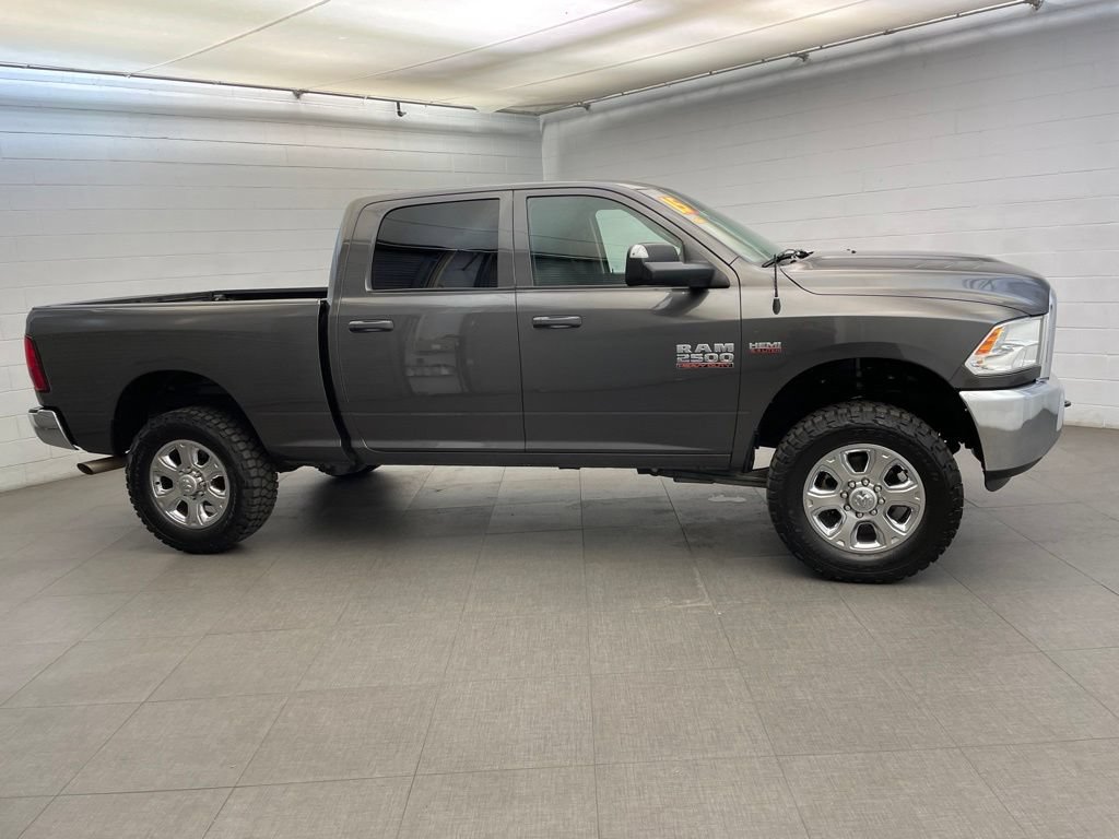 Used 2015 RAM 2500 Tradesman w/ Chrome Appearance Group AWD/4WD image 7