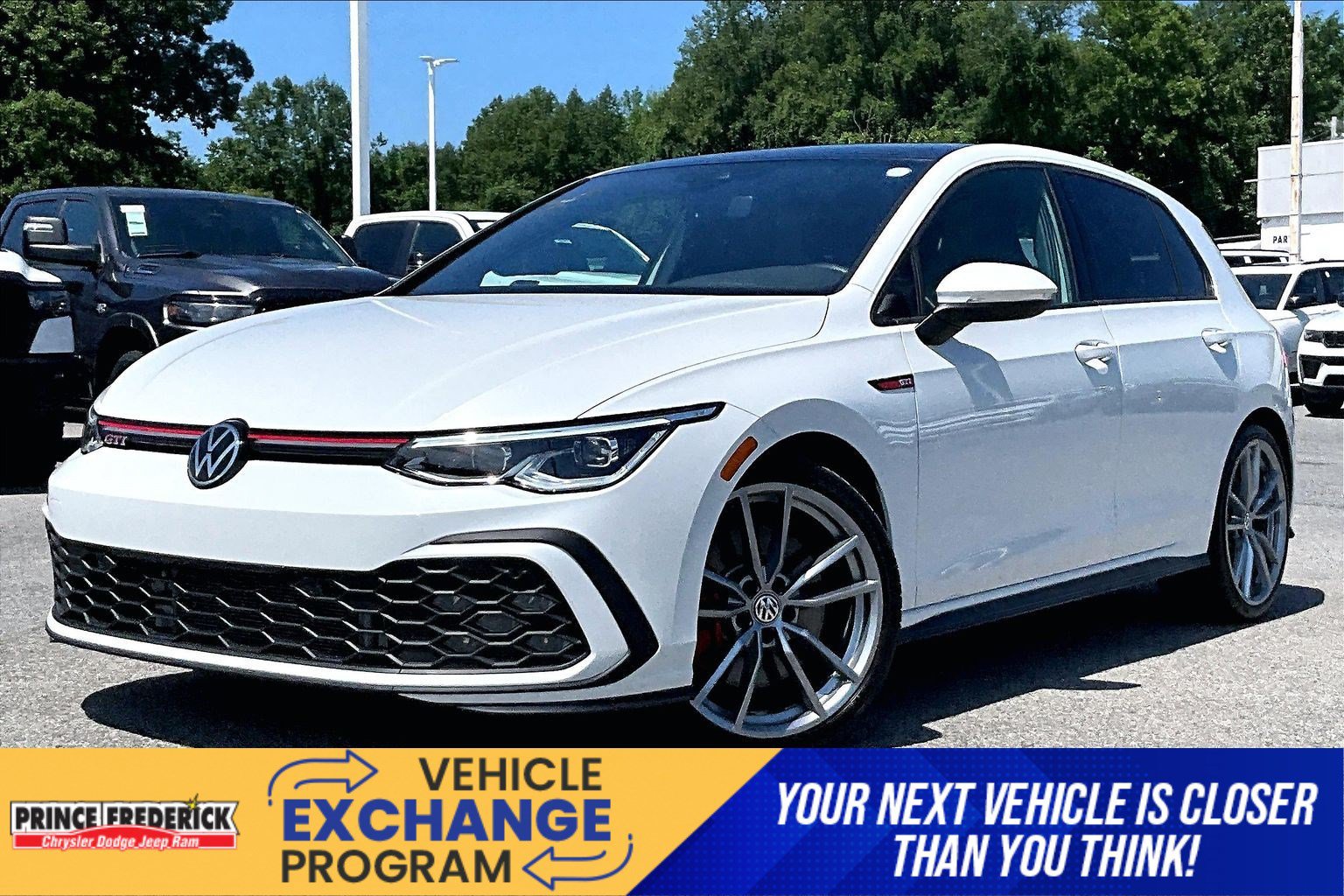 Used 2024 Volkswagen GTI SE FWD image 3