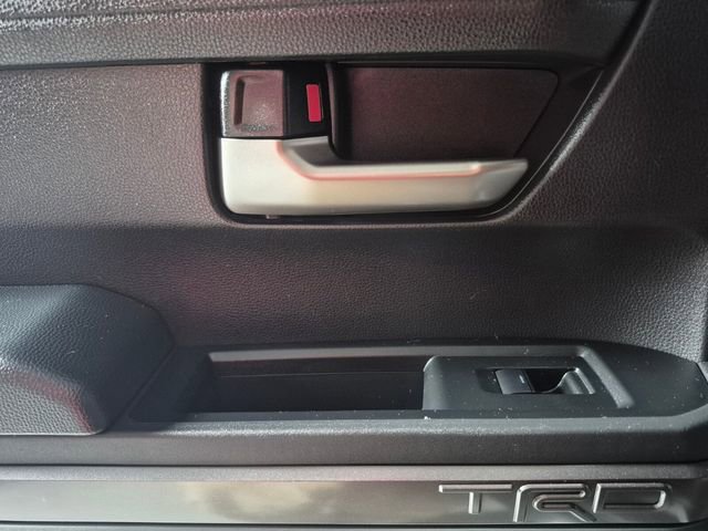 Certified 2024 Toyota Tacoma TRD Off-Road AWD/4WD image 31