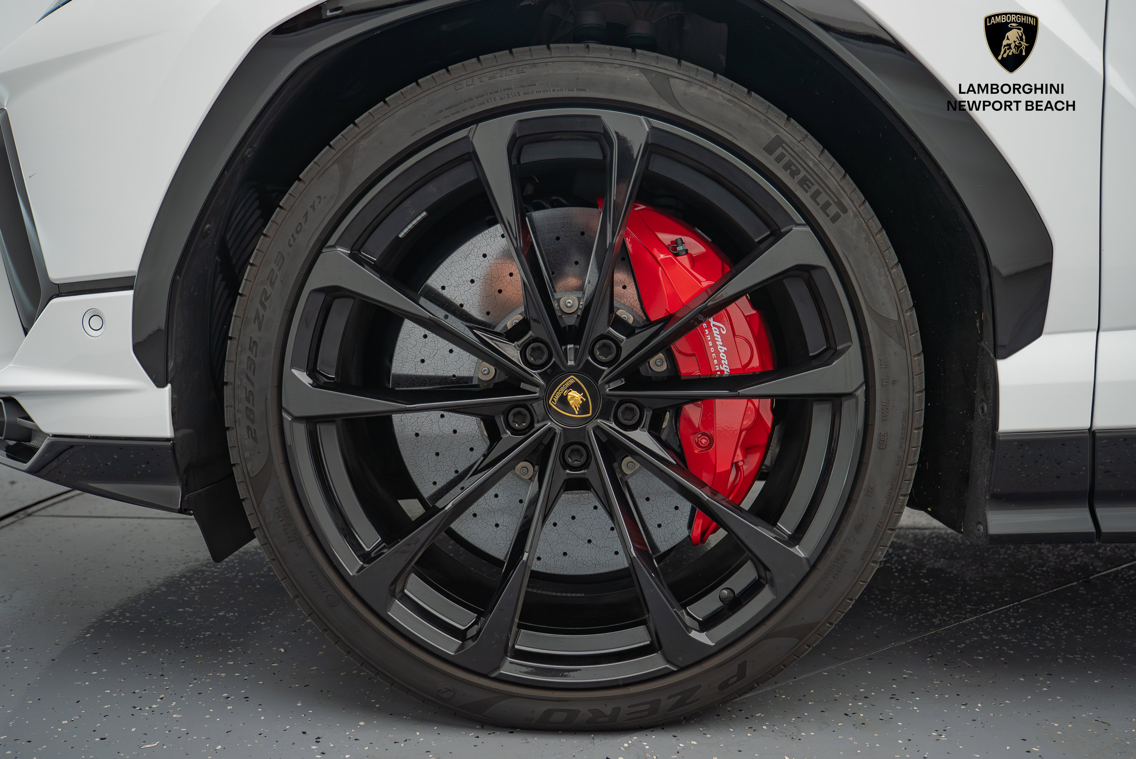 Used 2024 Lamborghini Urus S image 39