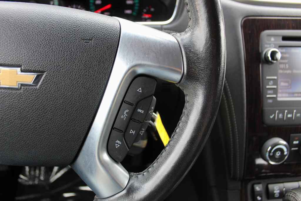 Used 2015 Chevrolet Traverse LT w/ Style and Technology Package AWD/4WD image 19