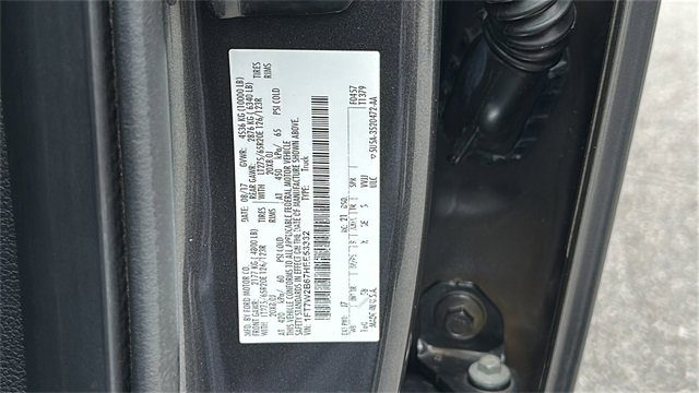 Used 2017 Ford F250 Lariat w/ Chrome Package image 32