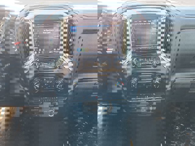 Used 2021 Chevrolet Silverado 2500 LT w/ Z71 Off-Road Package image 11