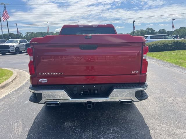 Used 2022 Chevrolet Silverado 1500 LTZ AWD/4WD image 22