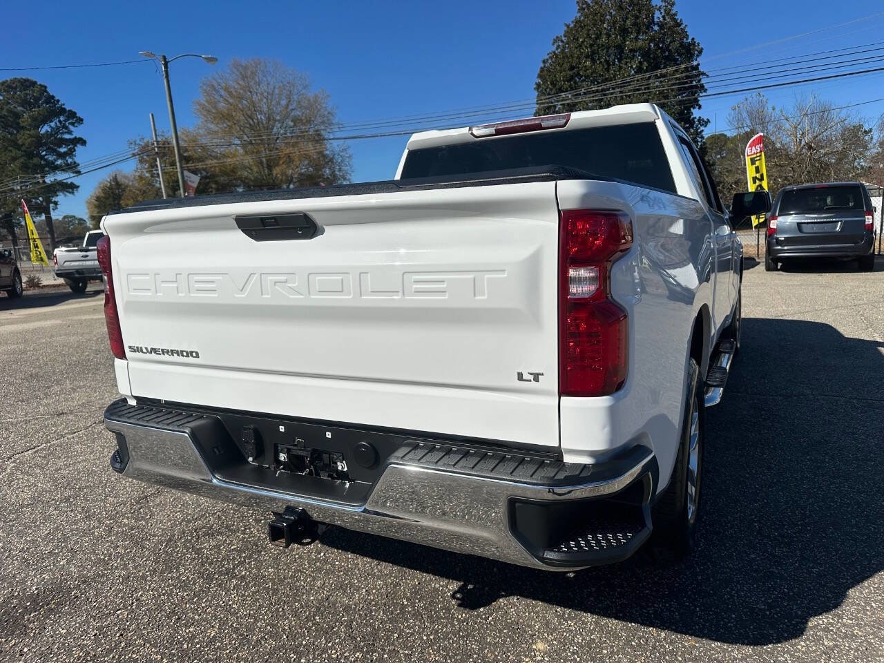 Used 2021 Chevrolet Silverado 1500 LT image 18