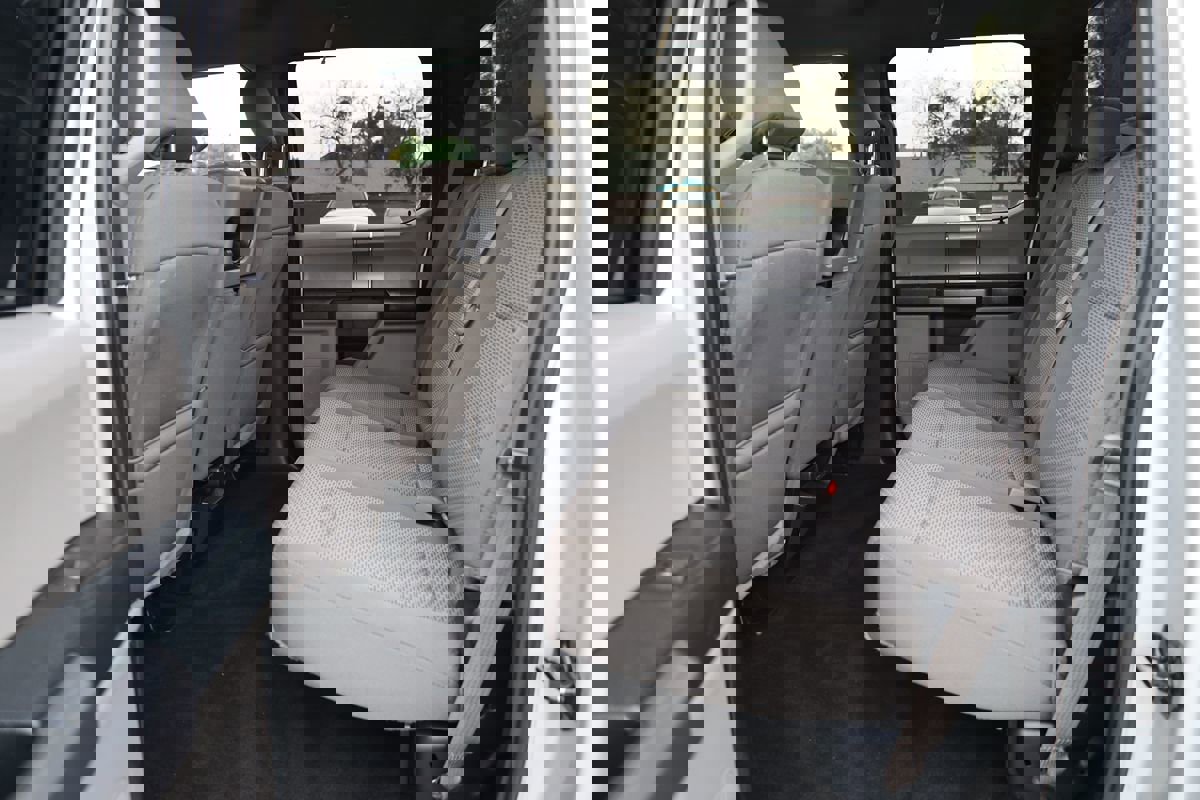 Used 2018 Ford F150 XLT w/ Equipment Group 301A Mid image 13