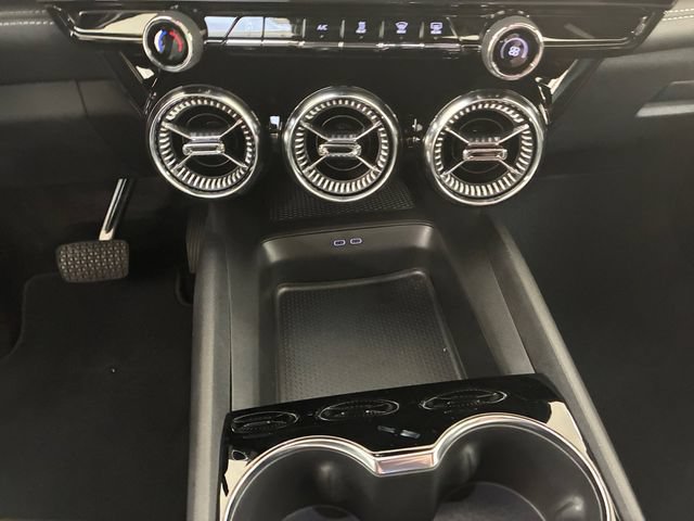 Certified 2025 Chevrolet Blazer EV LT AWD/4WD image 21