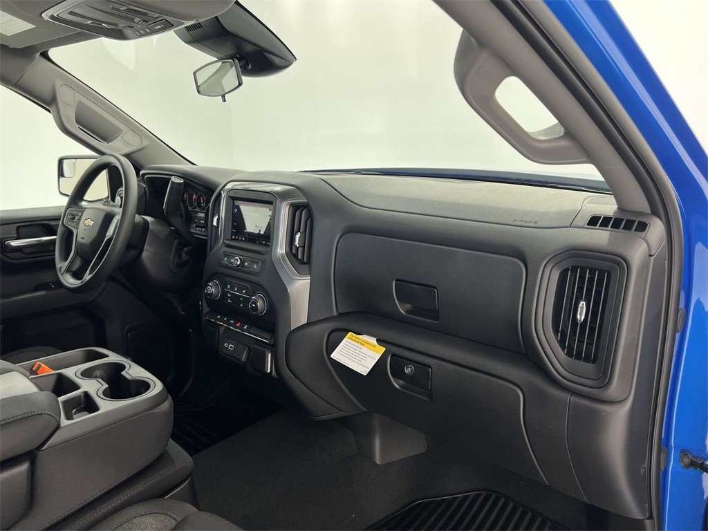 New 2026 Chevrolet Silverado 1500 Custom w/ Turbomax Blackout Package image 25