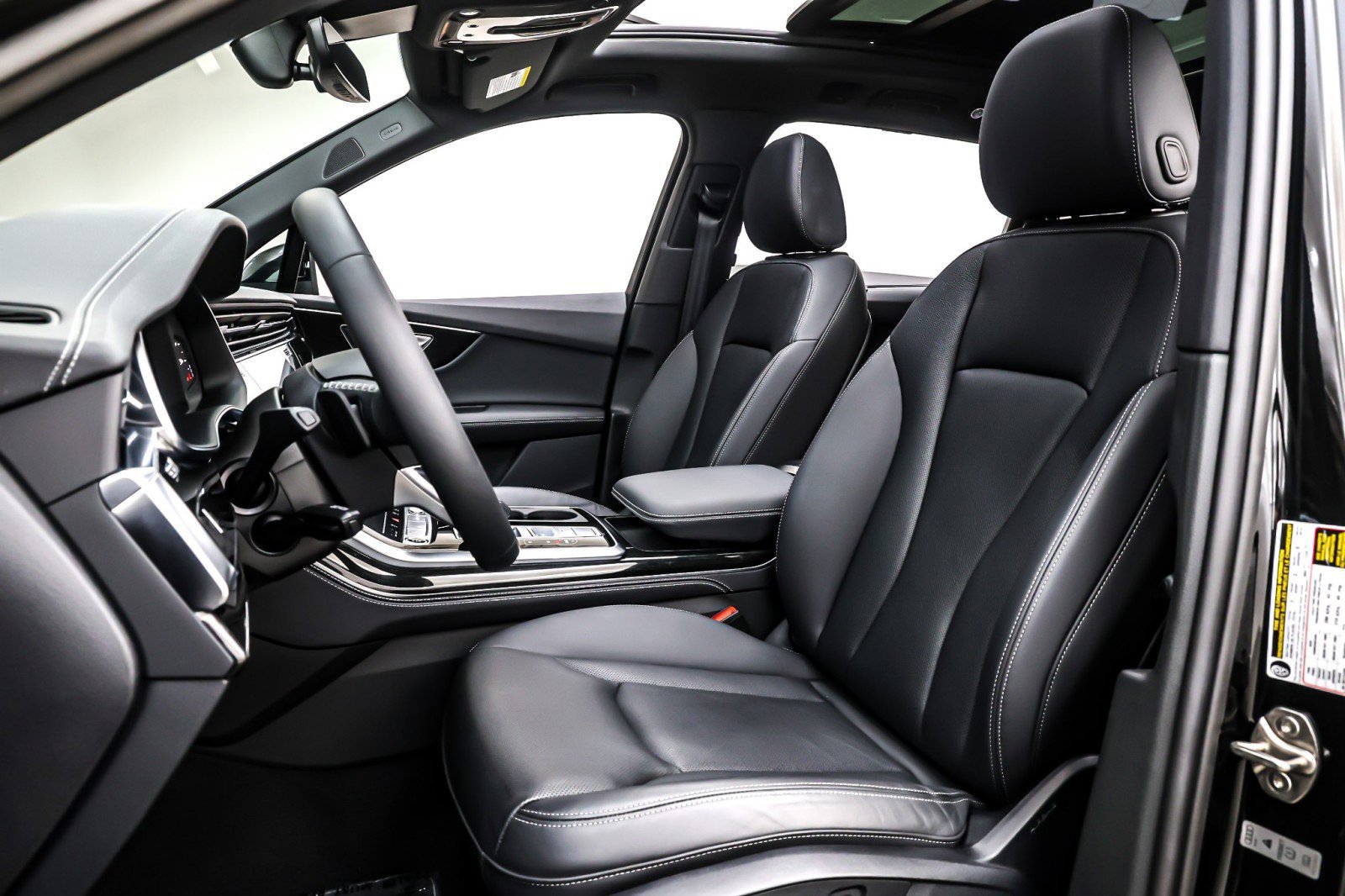 Used 2025 Audi Q7 3.0T Premium Plus image 18