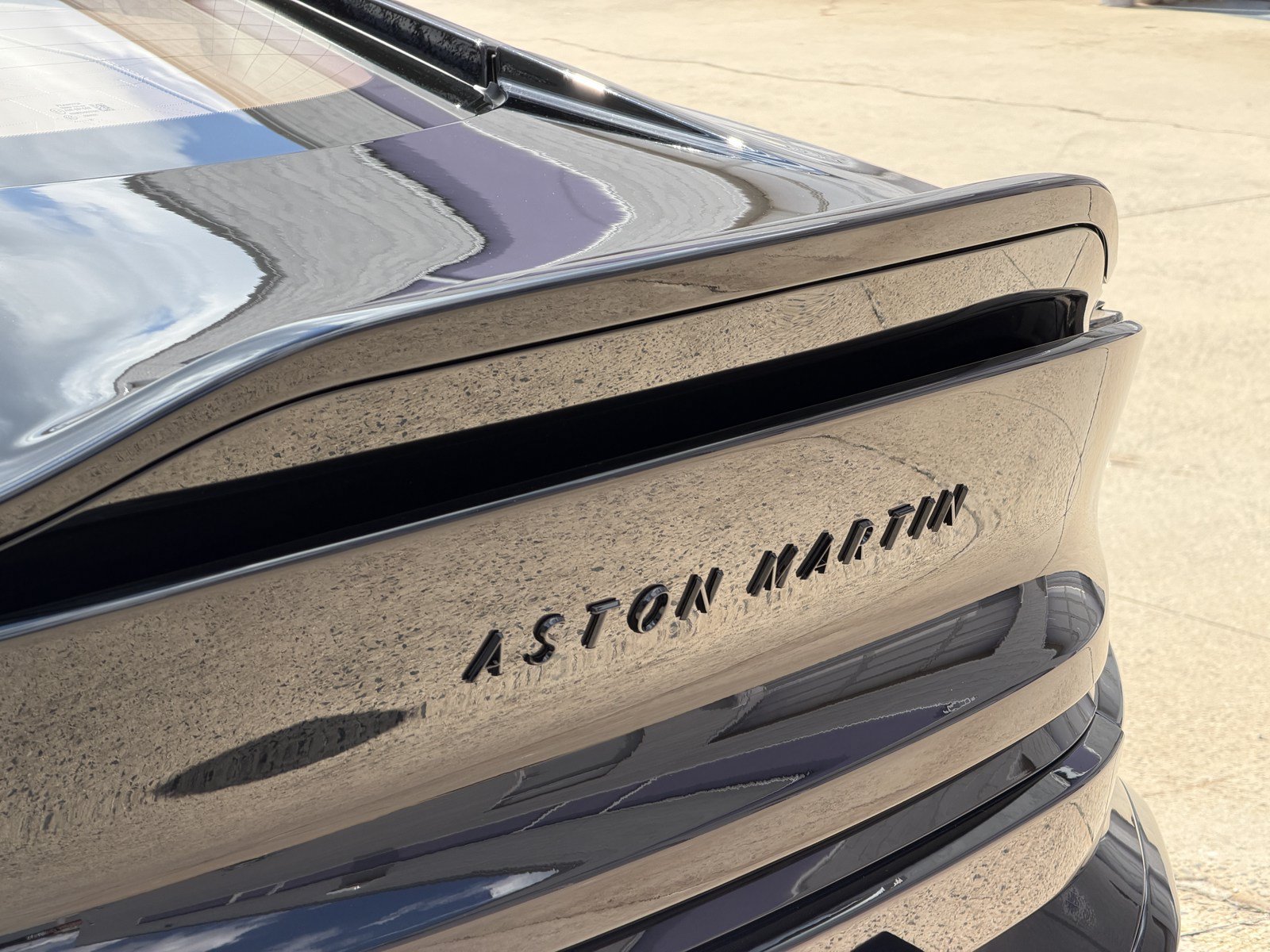 New 2026 Aston Martin Vanquish RWD image 8