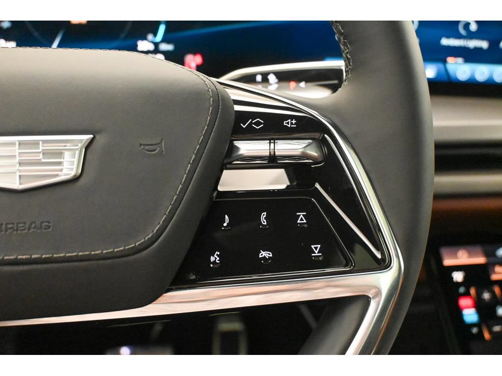 New 2027 Cadillac Vistiq Platinum AWD/4WD image 34