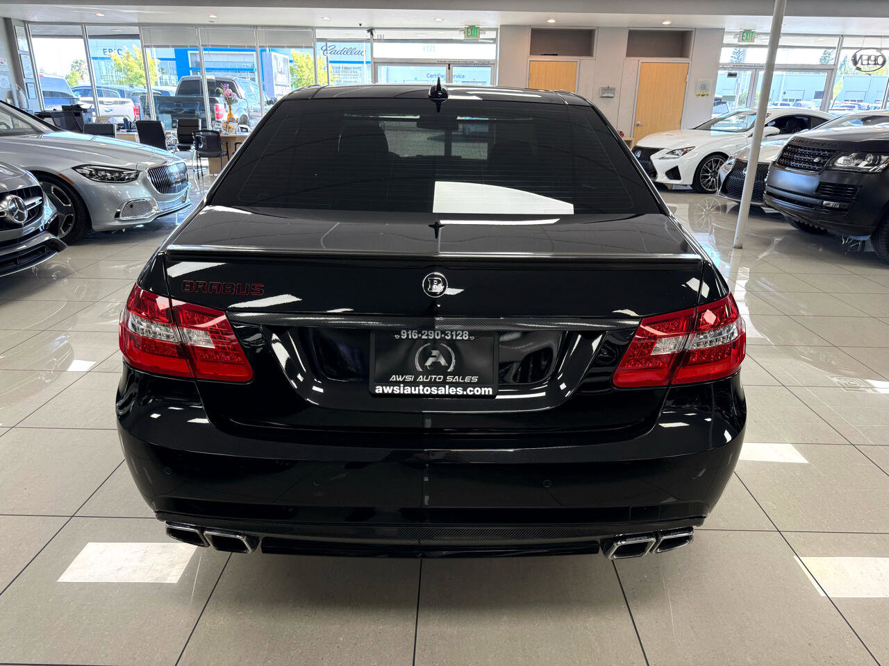 Used 2013 Mercedes-Benz E 63 AMG Sedan w/ AMG Performance Pkg image 5