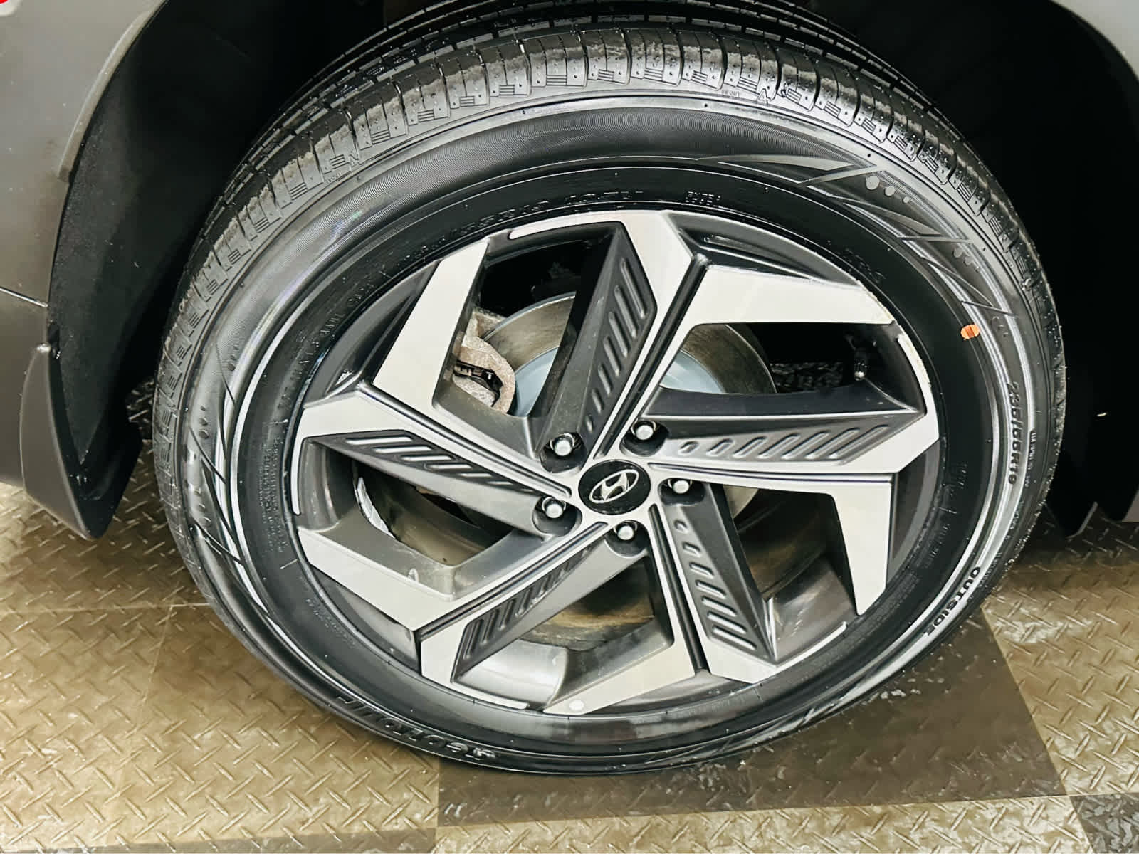 Used 2022 Hyundai Tucson Limited image 29