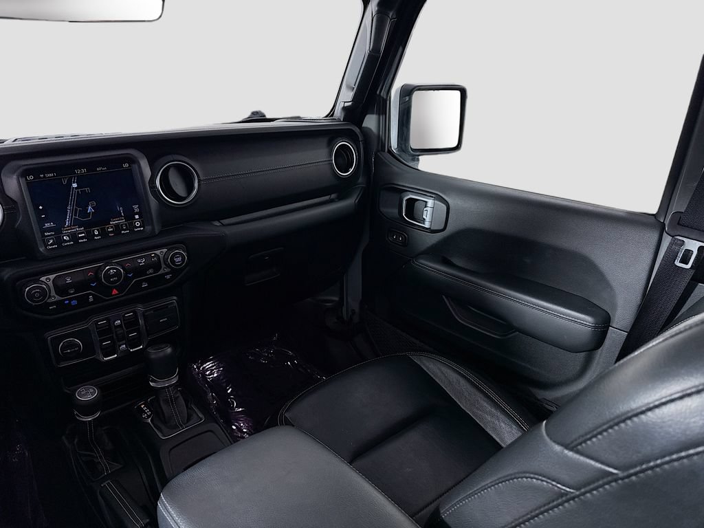Used 2023 Jeep Wrangler Unlimited Sahara AWD/4WD image 27