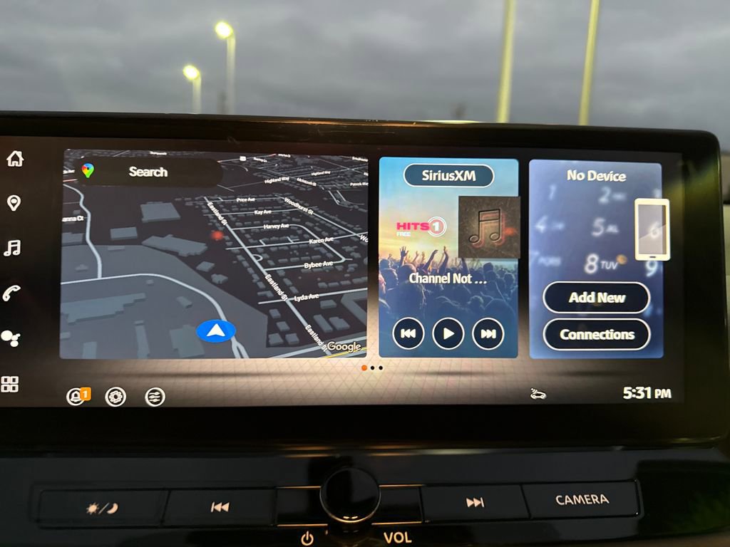 Used 2025 Nissan Rogue SL w/ SL Premium Package image 24