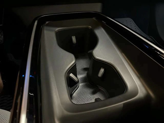 Used 2025 Volkswagen ID.4 Pro S RWD image 77