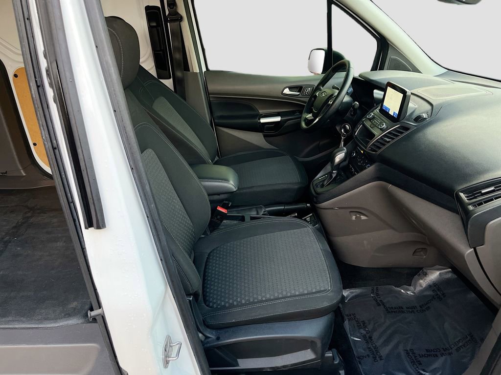 Used 2023 Ford Transit Connect XLT image 26