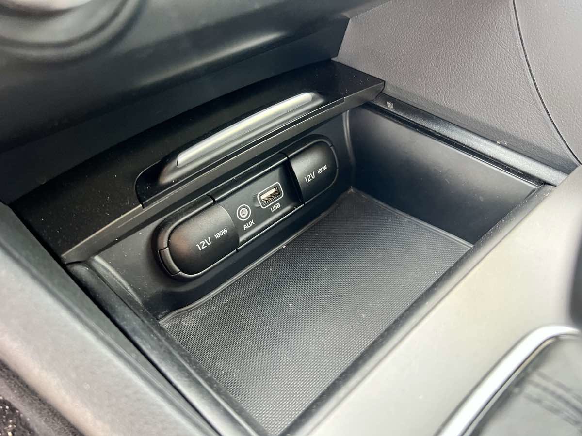 Used 2020 Kia Optima S image 18