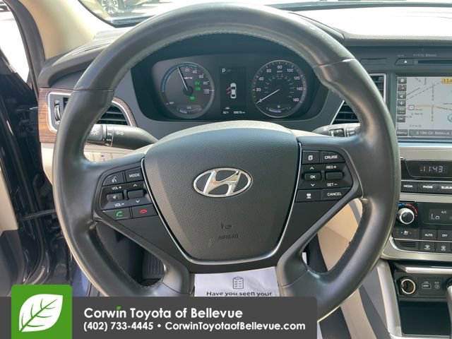Used 2017 Hyundai Sonata Limited w/ Ultimate Package 02 FWD image 22