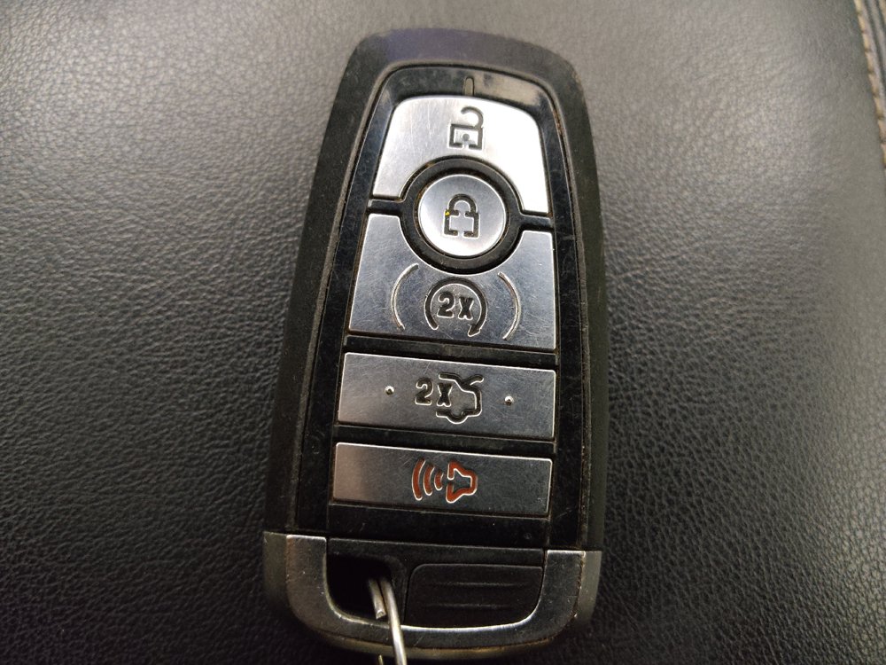Used 2019 Ford Edge ST w/ Equipment Group 401A AWD/4WD image 32