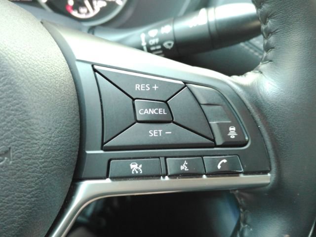 Used 2020 Nissan Sentra SV FWD image 33