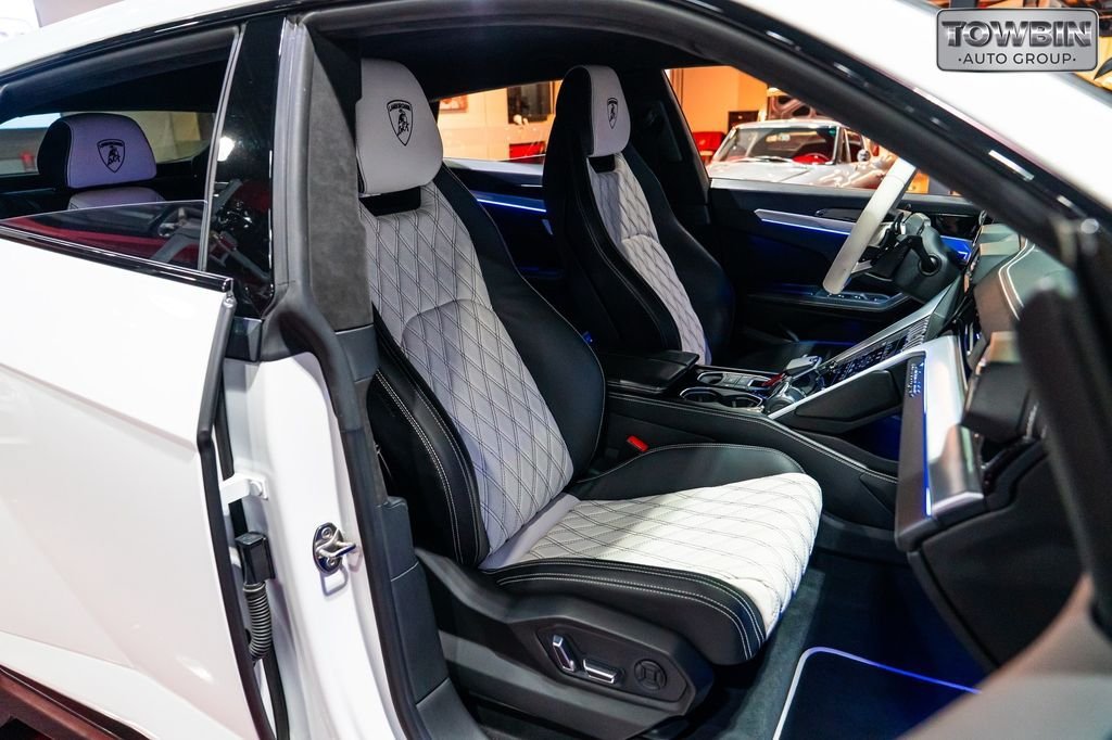 Used 2019 Lamborghini Urus