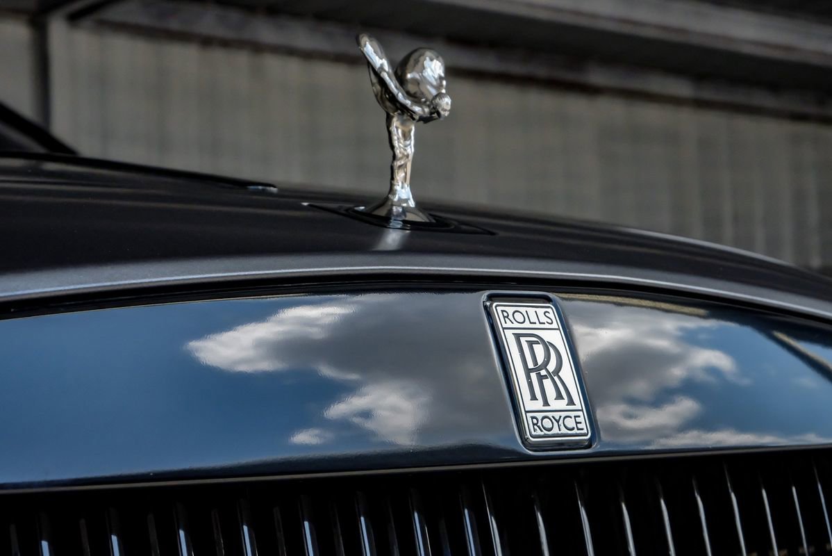 Used 2016 Rolls-Royce Wraith image 48