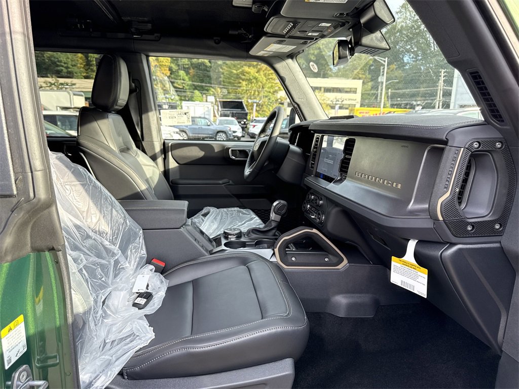 New 2025 Ford Bronco Badlands image 28