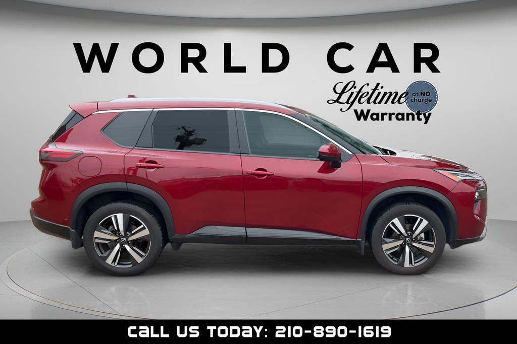 Used 2024 Nissan Rogue SL w/ SL Premium Package image 2
