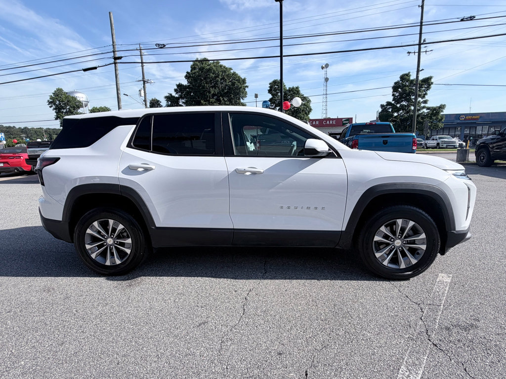 Used 2026 Chevrolet Equinox LT w/ Convenience Package II FWD image 4