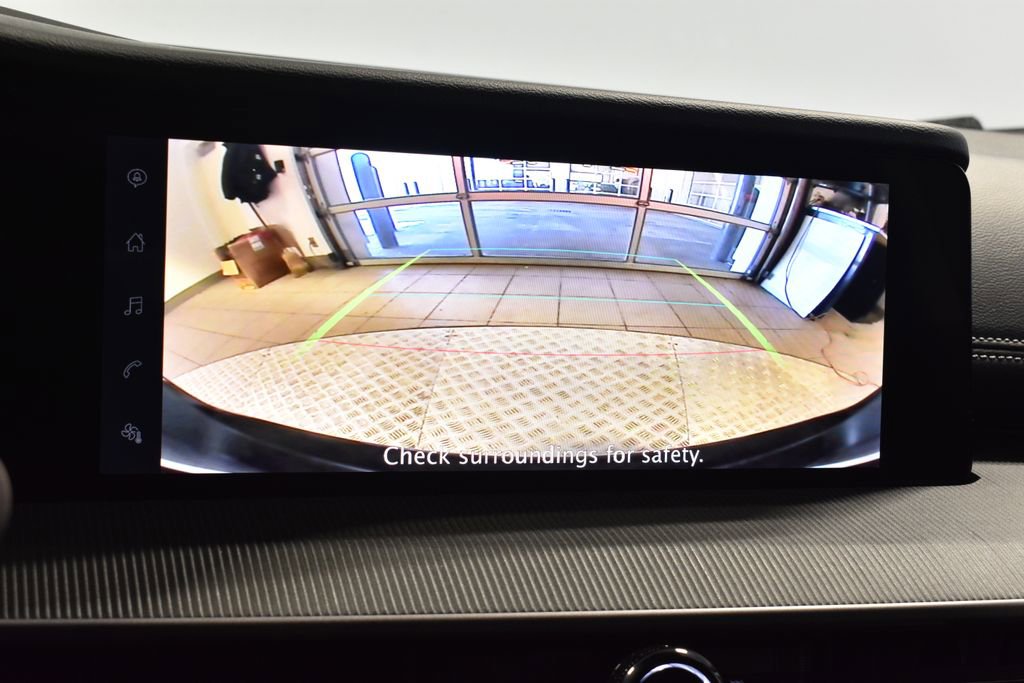 Used 2025 Nissan Murano SV image 23