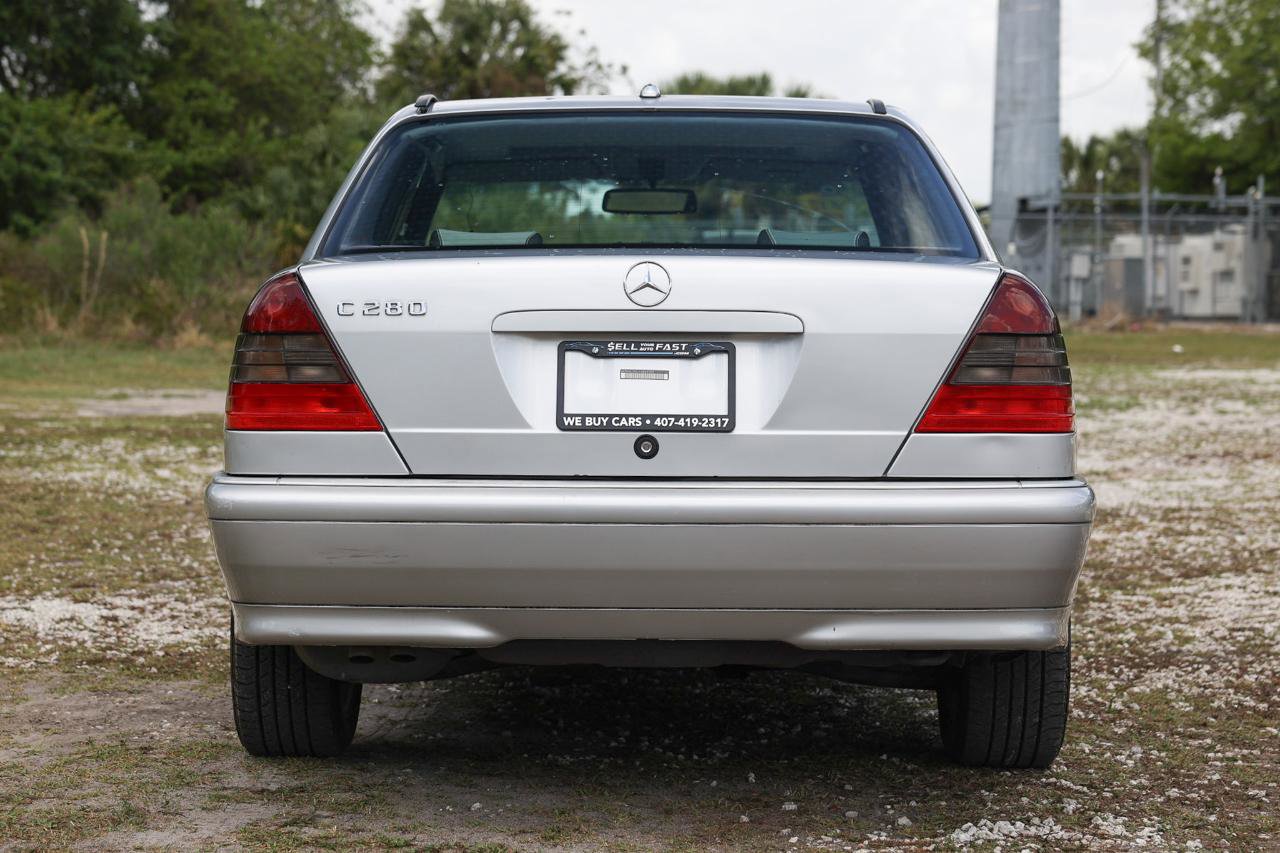 Used 2000 Mercedes-Benz C 280 Sedan image 7