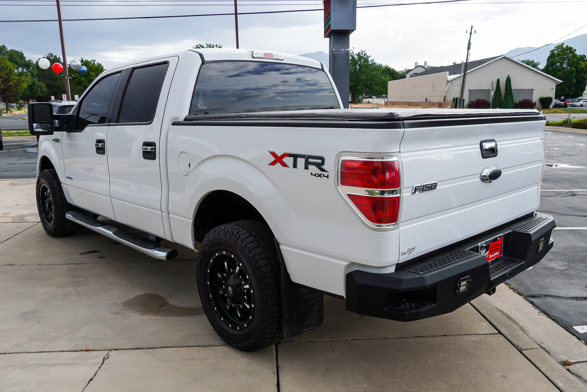 Used 2013 Ford F150 XLT w/ Luxury Equipment Group AWD/4WD image 6