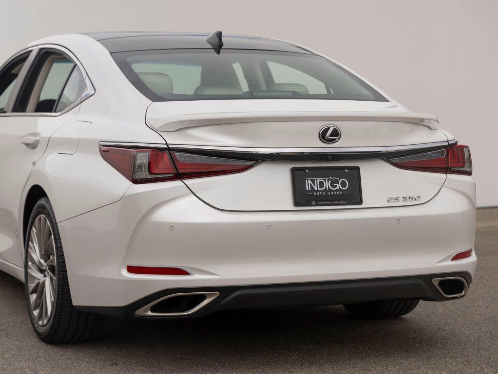 Used 2022 Lexus ES 350 w/ Accessory Package 2 FWD image 8